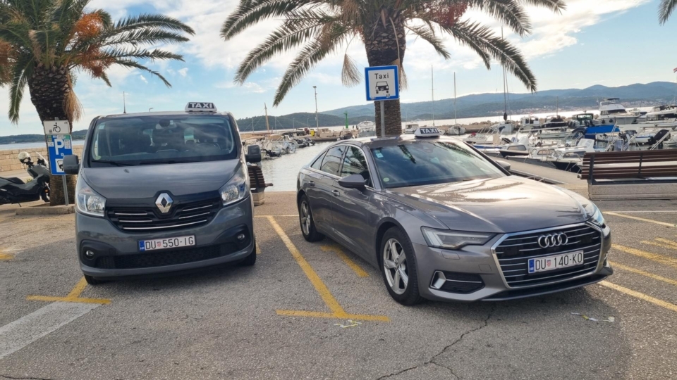 Taxi Orebic cars on the local taxi stand in Orebić