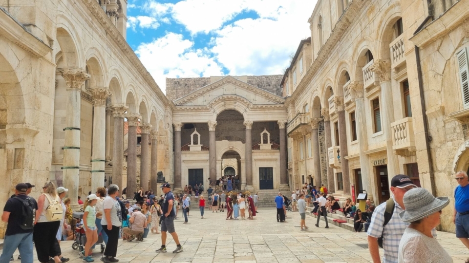 Taxi Orebic day trip to Split Old Town