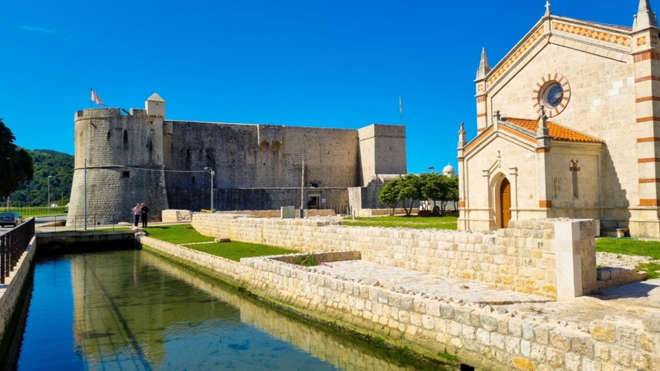 Taxi Orebic Ston Walls Day Trip Excursion